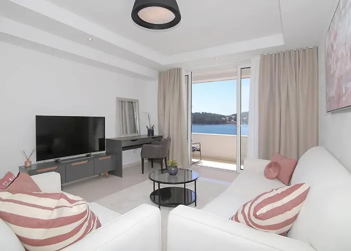 Seaside M 5 - Sea View & Parking
