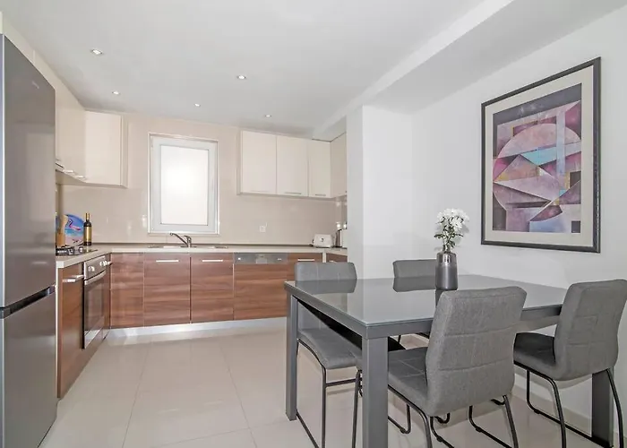 Seaside M 5 - Sea View & Parking *