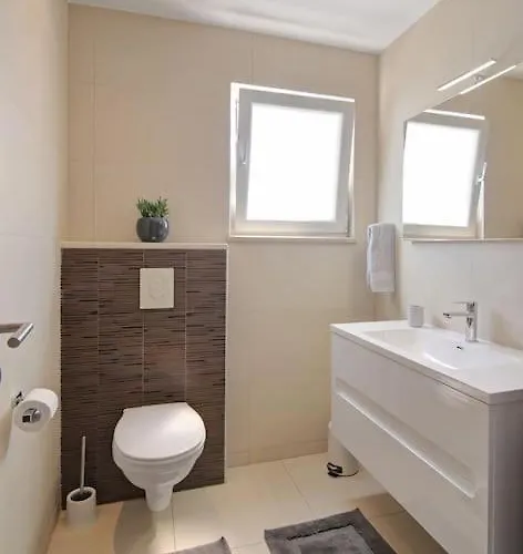 Seaside M 5 - Sea View & Parking *